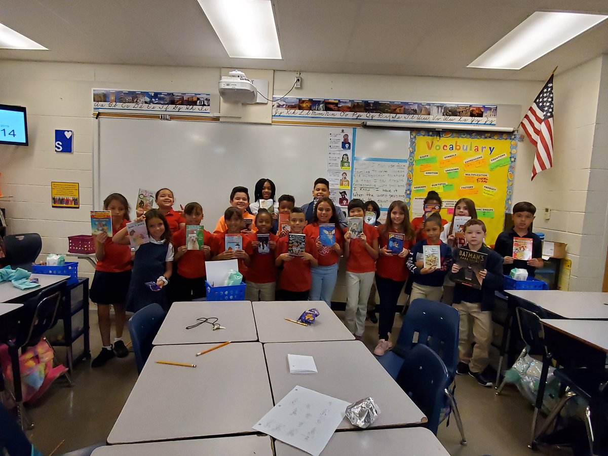 The students in Mrs. Scalzi's and Mrs. Miller's class picked out their free September book thanks to my wonderful friends and family that sponsored them. It really does take a village. <a href="/WoodbridgeElem/">WoodbridgeElem</a> <a href="/AshleeMcmanamey/">Ashlee McManamey</a> <a href="/sjacobsencapps/">SarahJacobsenCapps</a> <a href="/HCPSArea2/">HCPS Area 2</a> <a href="/Rob4Principals/">Rob Nelson, M. Ed., CPC</a> <a href="/Mhipley/">Melinda Hipley</a>