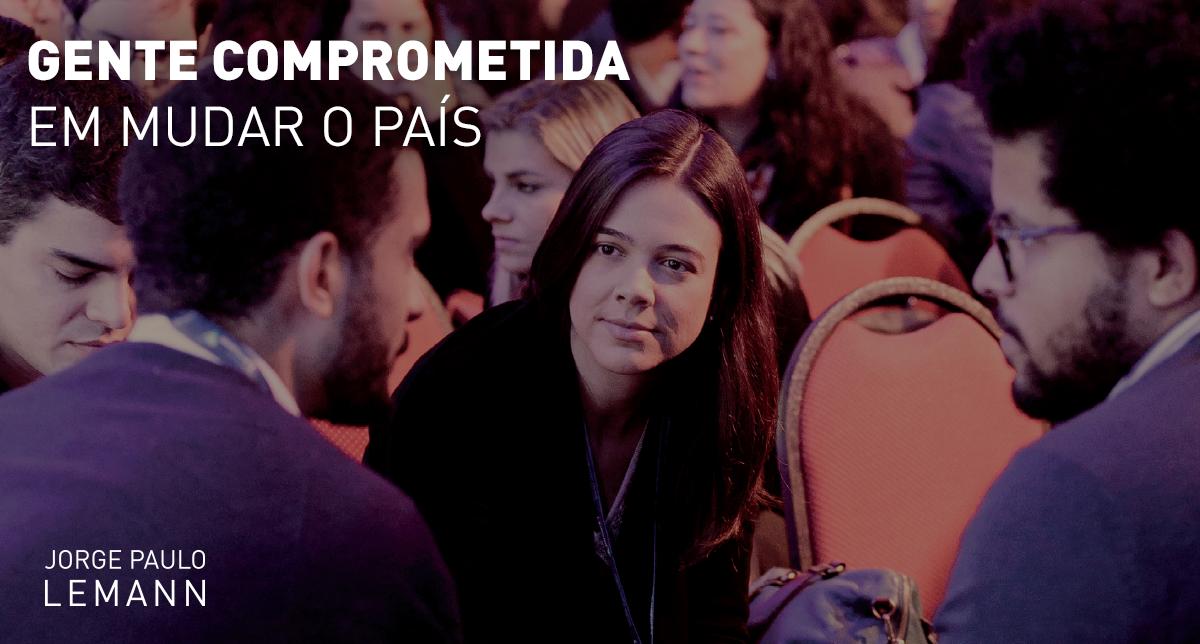 Desde o seu primeiro dia, a Fundação Lemann tem uma certeza: gente é o que faz um país crescer, avançar, ser inclusivo e ser para todos. Hoje, a organização já colabora com centenas de pessoas que sonham grande e estão construindo um Brasil melhor.  bit.ly/2ZDxUBu