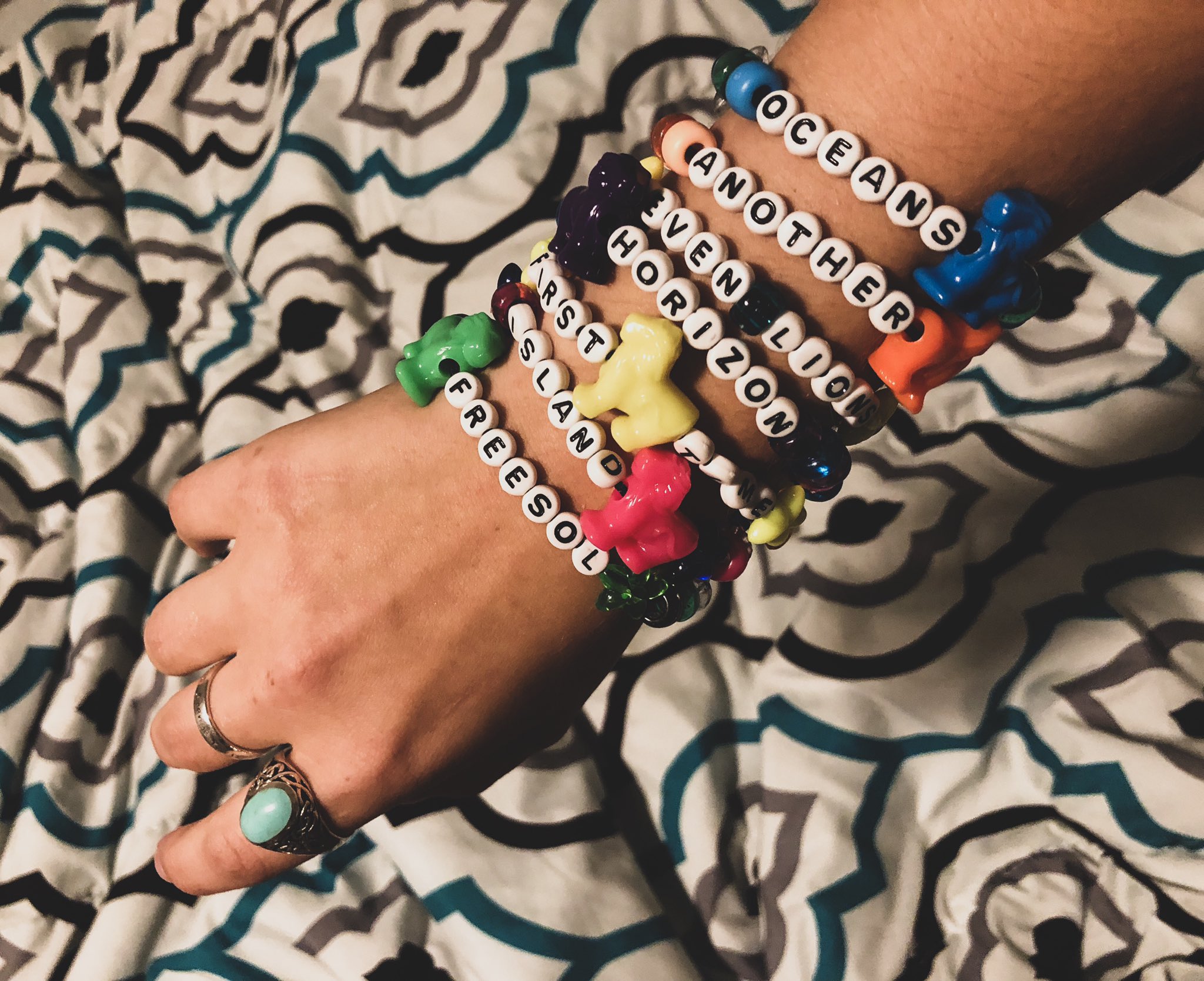 Seven lions bracelet best sale