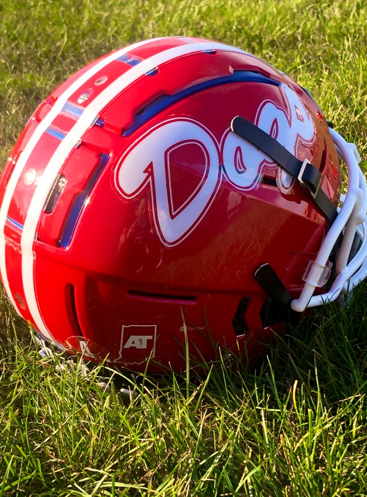 jmueller2025's tweet photo. Ready for another Friday night working to keep our student-athletes safe! @CPHSSports @stanthonysmi @D4updates @INAthletic
#SafetyInFootball #GLATASafetyinFootball #IATASafetyinFootball https://t.co/J1TN6pUFvJ