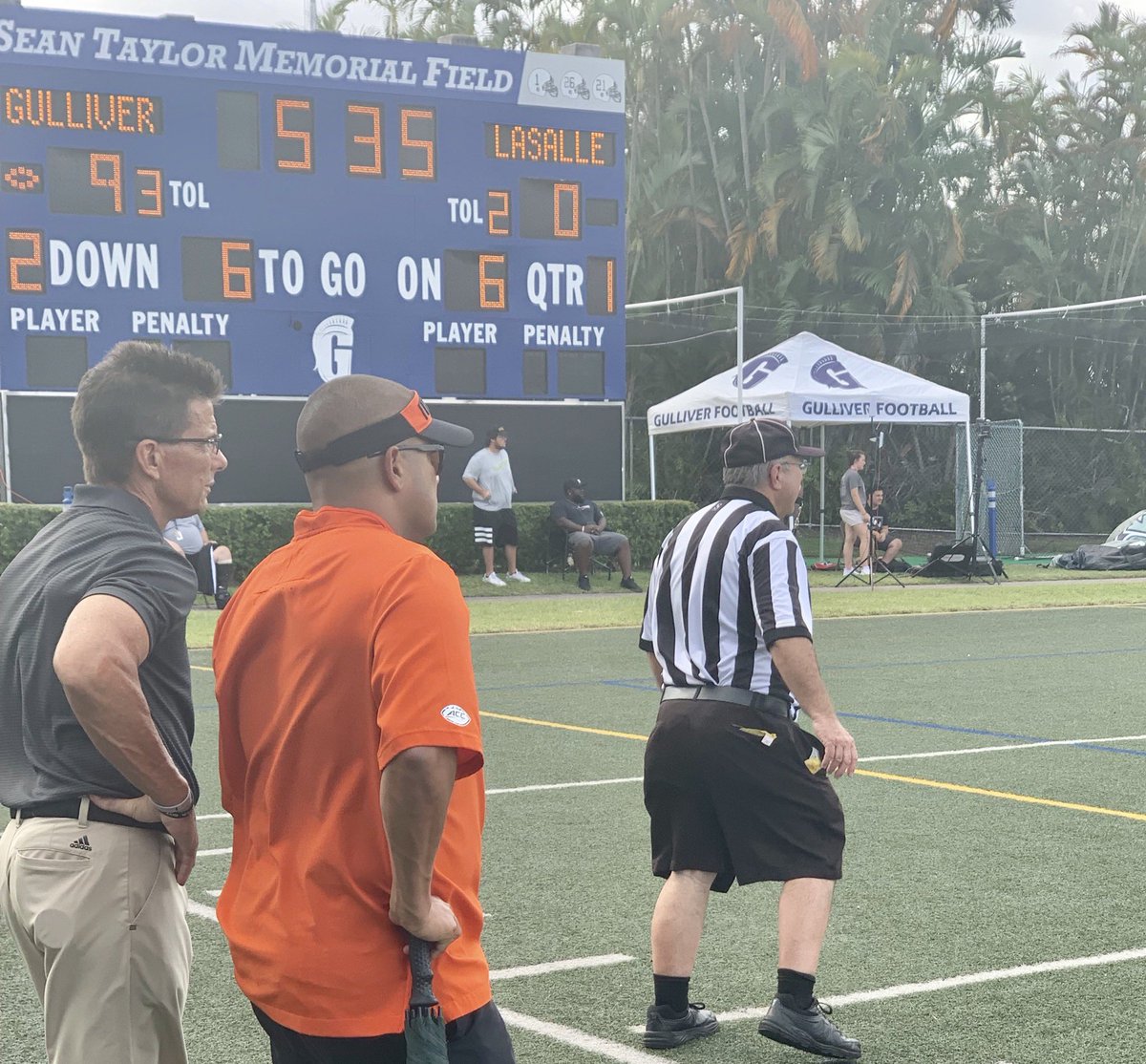 Ira_Childress25's tweet photo. Congratulations to @GulliverFB on their 44-0 victory over LaSalle today. The Raiders are 4-0 and off to their best start since 2013. Shout-out to the University of Miami football program for coming to watch our student-athletes play. #GoRaiders https://t.co/5ffNDftEPD