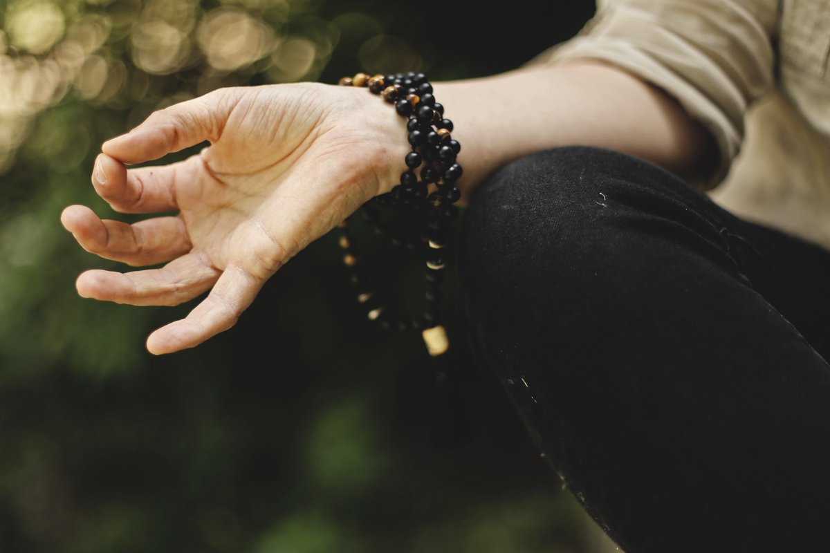 CompassAus's tweet photo. We believe in alternative medicine and treatments, let us help guide you on your journey to better #health. https://t.co/JQ7cJWOUmy