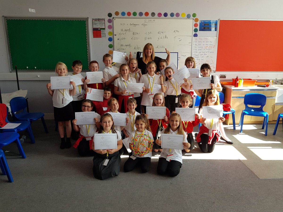 One of our trainers <a href="/LeighAlexandra1/">Leigh Alexandra</a> with the new year 5 RP Ambassadors at YGG Castell Nedd today.  Lots of happy faces, great conversations &amp; a shared understanding of why restorative practice works 💛💙❤! 
#proud #futureproblemsolvers #RP #Ambassadors #passion #fairprocess