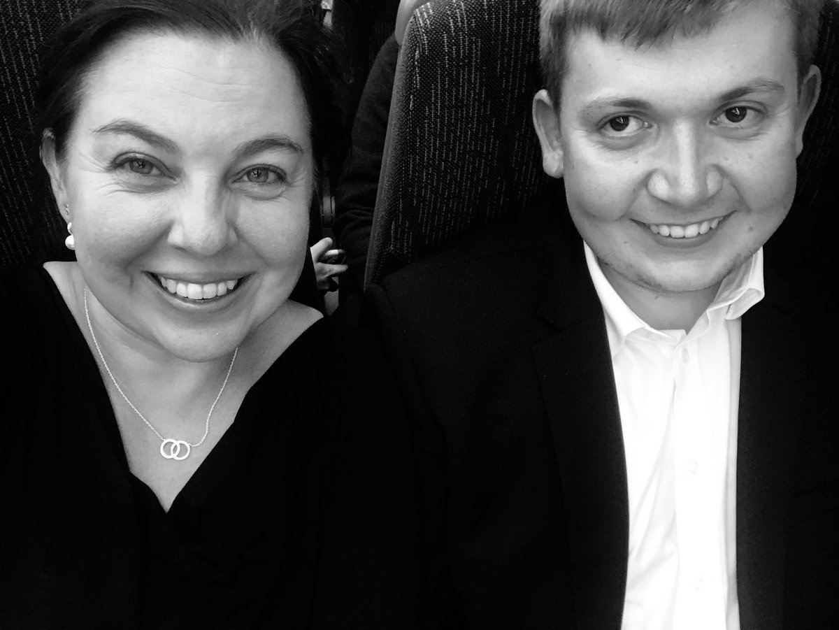 SuzanneHemchaou's tweet photo. Training it back from London with the cutest one @Thomas_Franks_ @rdenslow93 ๐ฅฐ #EventsGuru https://t.co/HuJHsUOd1f
