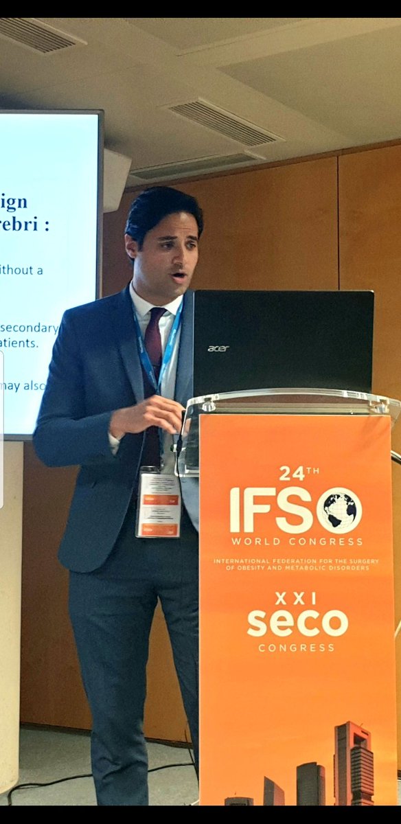 Tamerbaki's tweet photo. Presenting at the IFSOMADRID2019 
#vsg #wls #sleeve_gastrectomy #تكميم_المعدة https://t.co/J2n01ErwCG