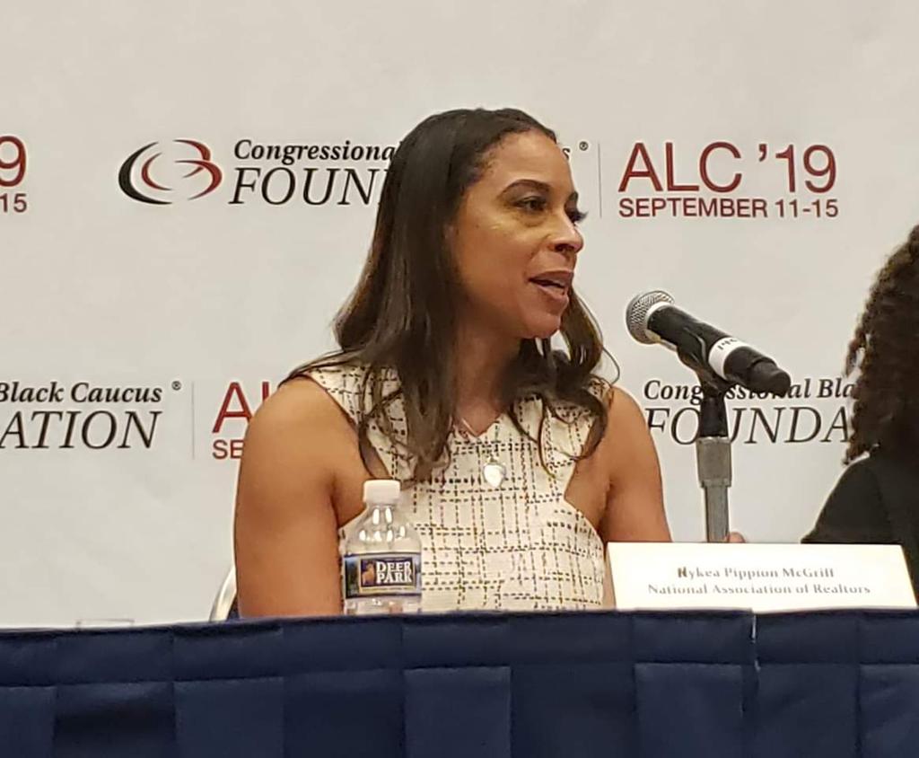 NAR_Advocacy's tweet photo. This week #NARFPC and WCR IL President Nykea Pippion McGriff (@JustNykea) joined Congressman Bobby L. Rush for a discussion on income and wealth as part of the @CBCFInc's Annual Legislative Conference. #ThatsWhoWeR #RealtorParty #RealtorsOwnIt #CBCFALC19 https://t.co/aC6vxLV74f