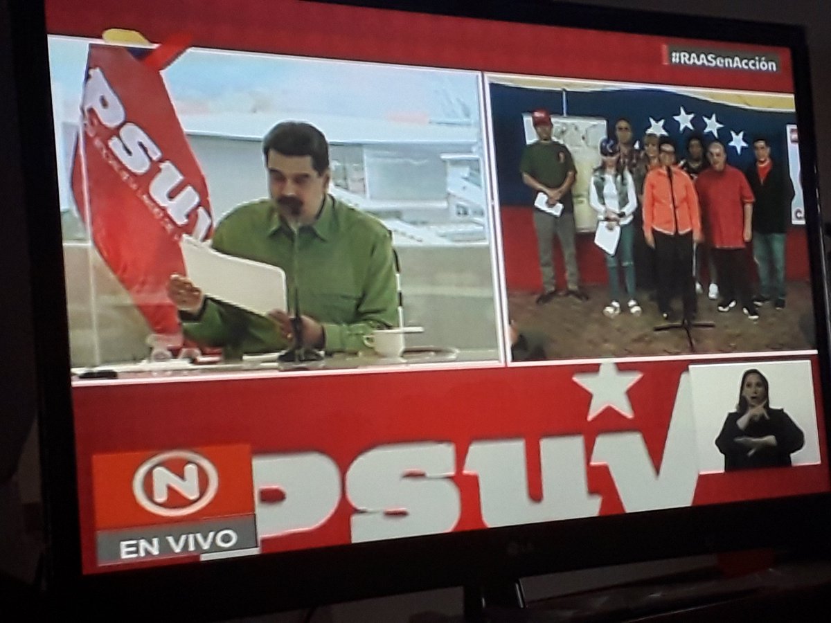 Las UBCH de nuestro <a href="/PSUVTachira/">PSUV Táchira</a> desplegadas en cada rincón del estado con la #RAASenAccion y en total sintonía de nuestro Pdte <a href="/NicolasMaduro/">Nicolás Maduro</a> y nuestra Dirección Nacional. Con un Pueblo cada día más Organizado y Consciente, seguiremos derrotando los enemigos de la Patria!