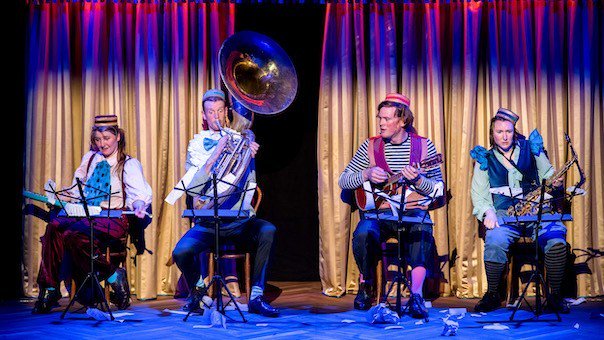 reviewsphere (@reviewsphere) on Twitter photo THEATRE REVIEW: WhirlyGig @ Traverse Theatre ⭐️⭐️⭐️⭐️ <a href="/traversetheatre/">Traverse Theatre</a> @DanielPadden <a href="/RedBridgeArt/">Red Bridge Arts</a> <a href="/CWheelsTheatre/">Catherine Wheels</a> #WhirlyGig reviewsphere.org/whirlygig-trav… THEATRE REVIEW: WhirlyGig @ Traverse Theatre ⭐️⭐️⭐️⭐️ <a href="/traversetheatre/">Traverse Theatre</a> @DanielPadden <a href="/RedBridgeArt/">Red Bridge Arts</a> <a href="/CWheelsTheatre/">Catherine Wheels</a> #WhirlyGig reviewsphere.org/whirlygig-trav…