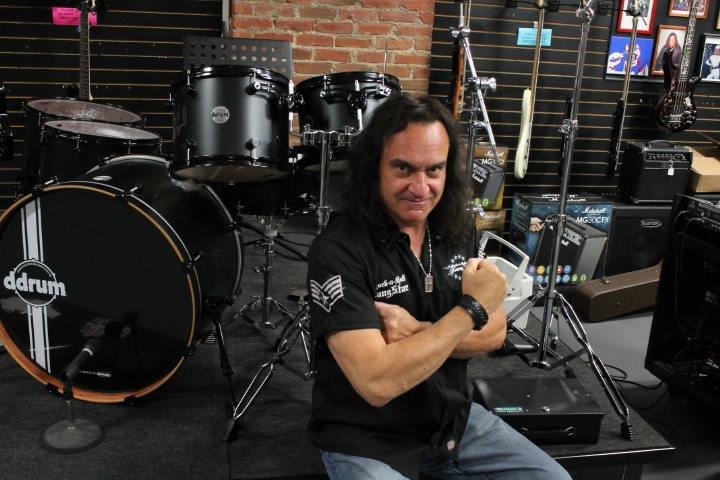 Happy Birthday to Vinny Appice  ! 