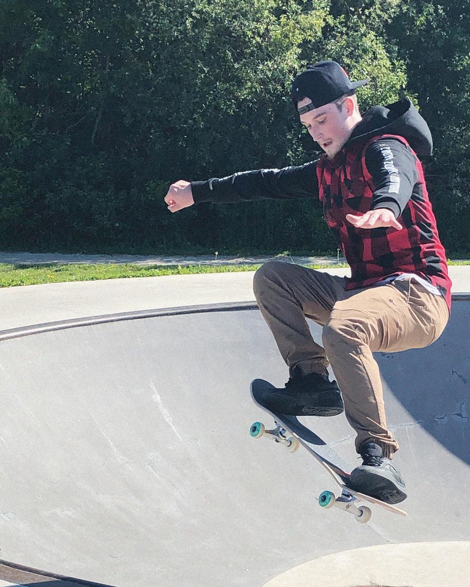 skateboarding joggers