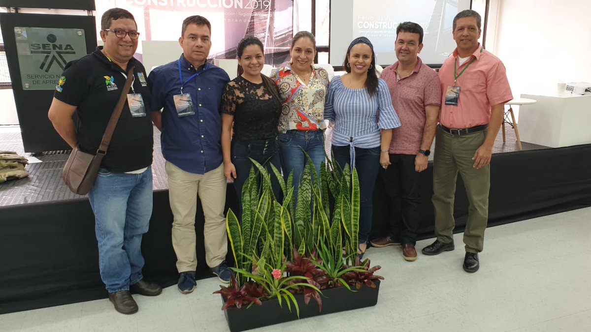 vrissacasasena's tweet photo. El equipo VRISSA presente en la Feria de la Construcción 2019 en Medellín. En el cual estamos dando a conocer nuestro proyecto “La Casa del SENA” con el que participaremos en el @SolarDLAC.
#VRISSACasaSENA #SENA #SolarDecathlon19 #sdl19 #SDLAC #VRISSAEnElPacifico #SomosVRISSA https://t.co/JwyH3LCLLq