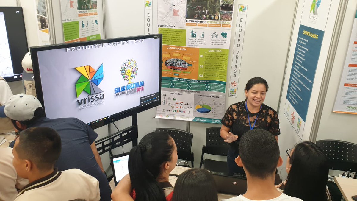 vrissacasasena's tweet photo. El equipo VRISSA presente en la Feria de la Construcción 2019 en Medellín. En el cual estamos dando a conocer nuestro proyecto “La Casa del SENA” con el que participaremos en el @SolarDLAC.
#VRISSACasaSENA #SENA #SolarDecathlon19 #sdl19 #SDLAC #VRISSAEnElPacifico #SomosVRISSA https://t.co/JwyH3LCLLq