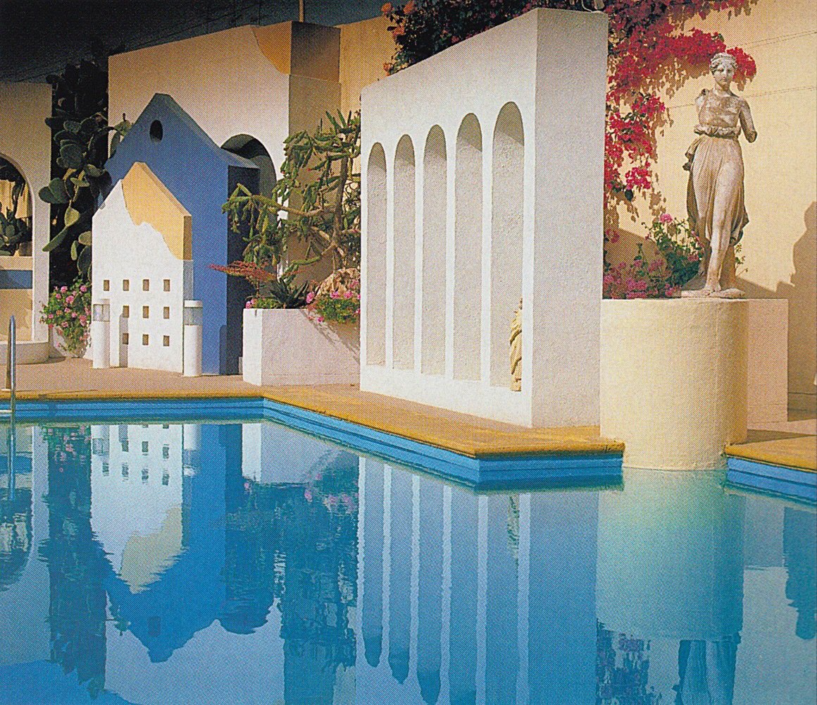 Back in scenographic mode, this is Richard England’s Garden for Myriam in St. Julian's, Malta. Images from Architectural Digest, February 1990.