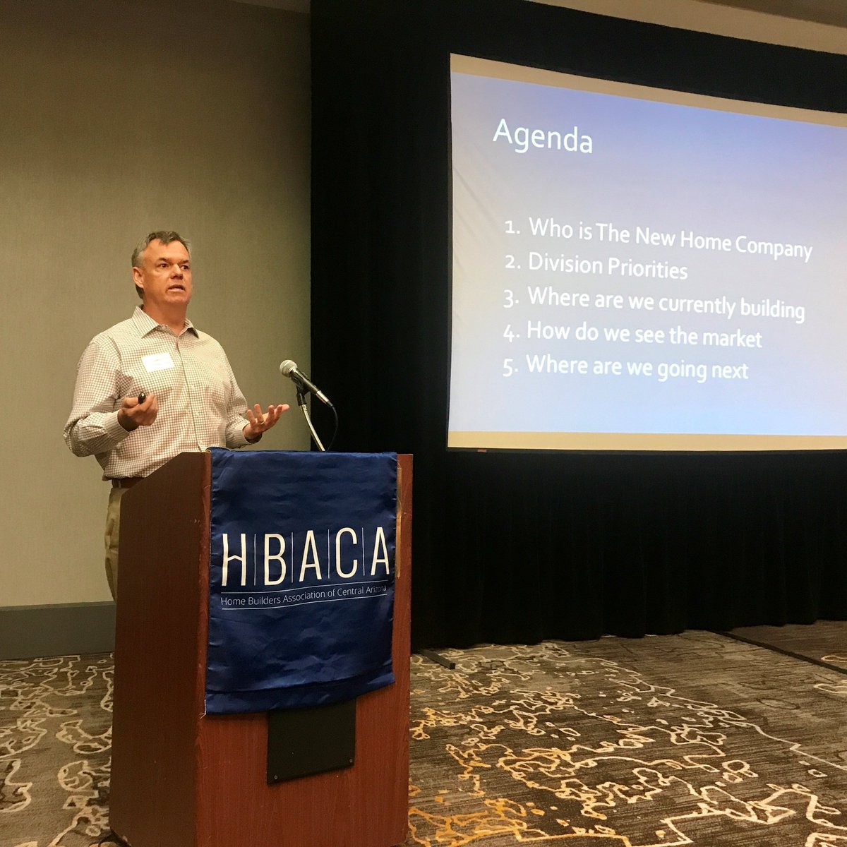 HBACA_AZ's tweet photo. Thank you Jeff Gunderson, Sr. Vice President Land Acquisition & Development from @LennarPhoenix & Chris Cady, Division President @TheNewHomeCo for taking the time this morning to come speak at the September #BuilderBreakfast! https://t.co/c00IkgWC0C