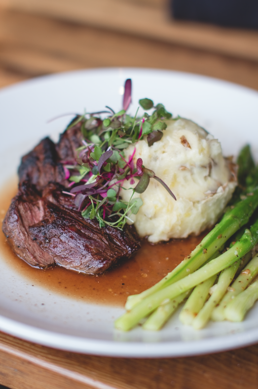 thefoxandturtle's tweet photo. Date night anyone? https://t.co/isNcSUVQzD