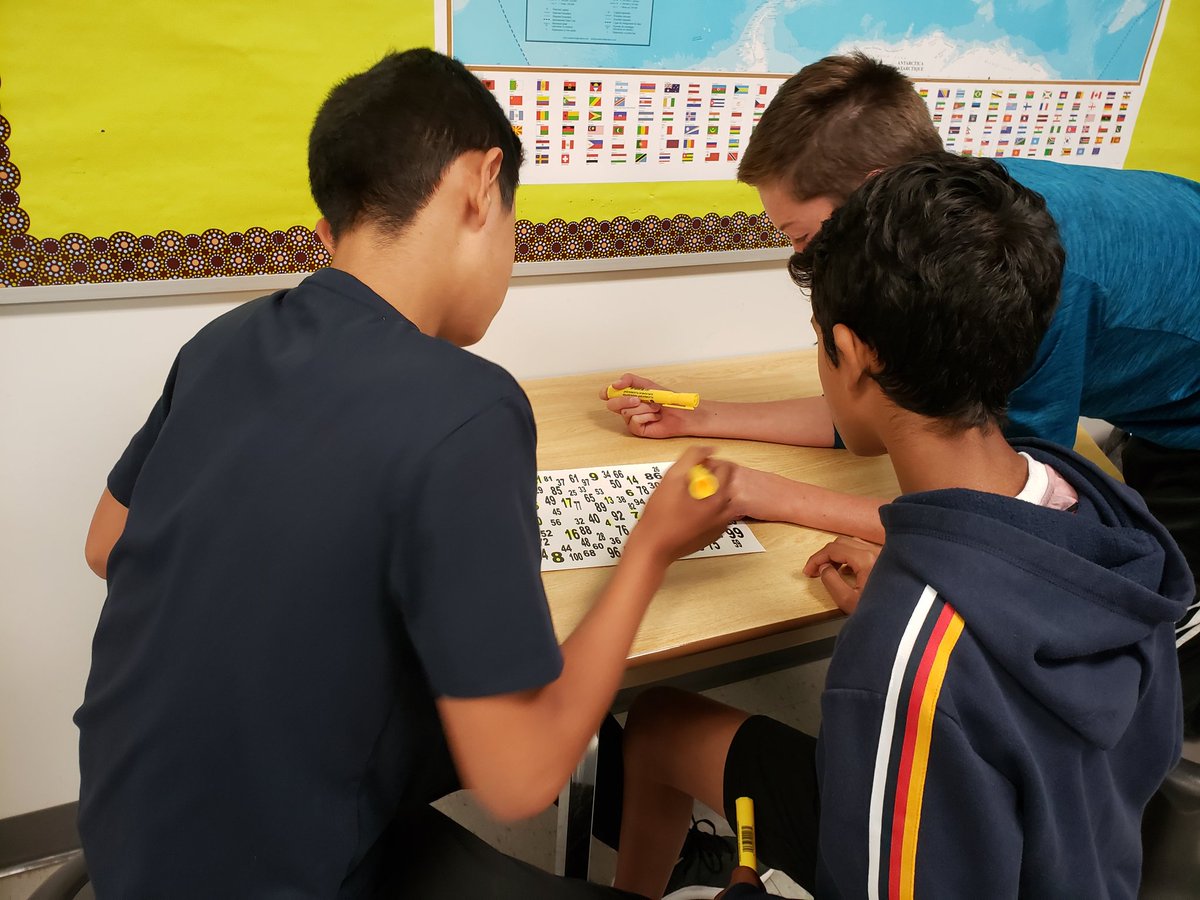 Jewlya_L's tweet photo. Those who spend the most time TALKING and DOING effectively, are the ones who do the most learning. 8JL @louisearbourfi has been working on meaningful #Mathdiscussions, #NumberTalks, and visualizing a variety of strategies! https://t.co/hx4f2oQe0n