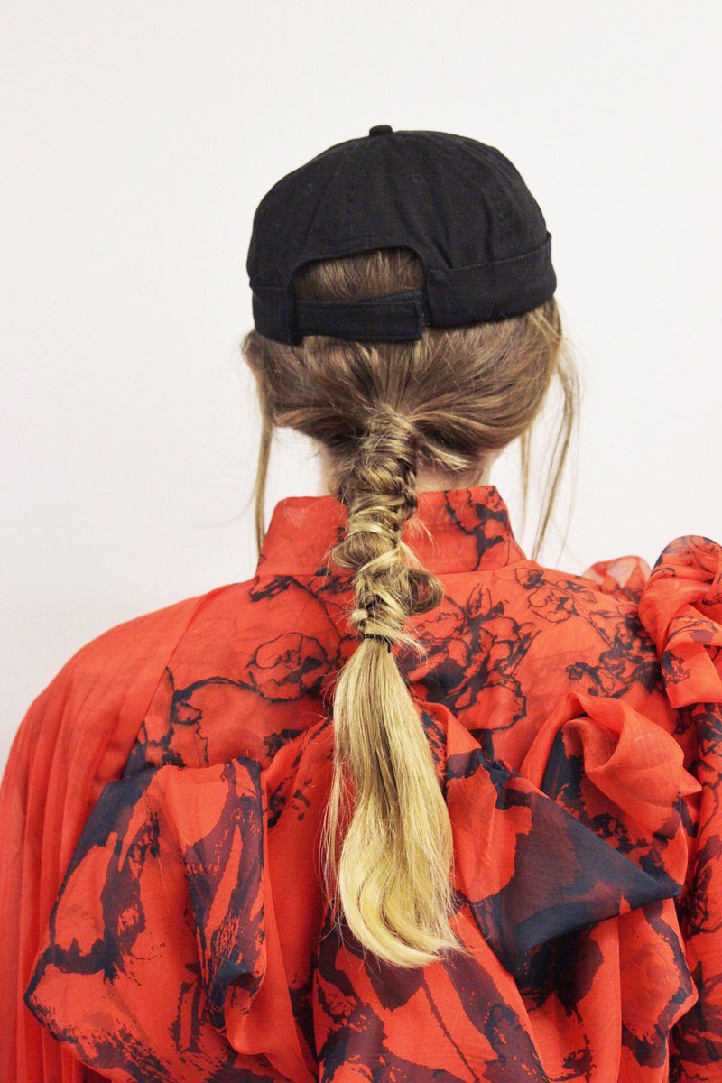 toniandguyworld's tweet image. A new take on a classic ponytail with Head of Team Jon Wilsdon using @labelmUK to create braided detail with a natural undone feel, giving an edgy texture to the hair for Swedish School of Textiles SS20 @FashionScout • #LFWHair #toniandguy #labelm #catwalkhair #fashionscout
