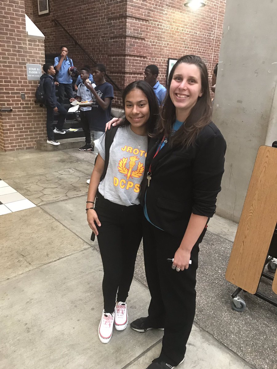 Dr. Drewana Bey tweet media