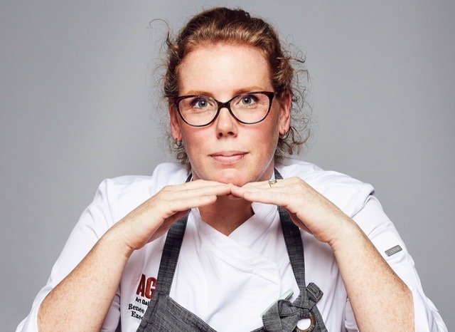 Meet Chef Renée Bellefeuille - one of our incredible judges for this year's #HYCS National Finals! Currently Executive Chef at the <a href="/agotoronto/">Art Gallery of Ontario</a>, learn more about Renée at the following link: hawksworthscholarship.com/judge/renee-be… 👩‍🍳🇨🇦