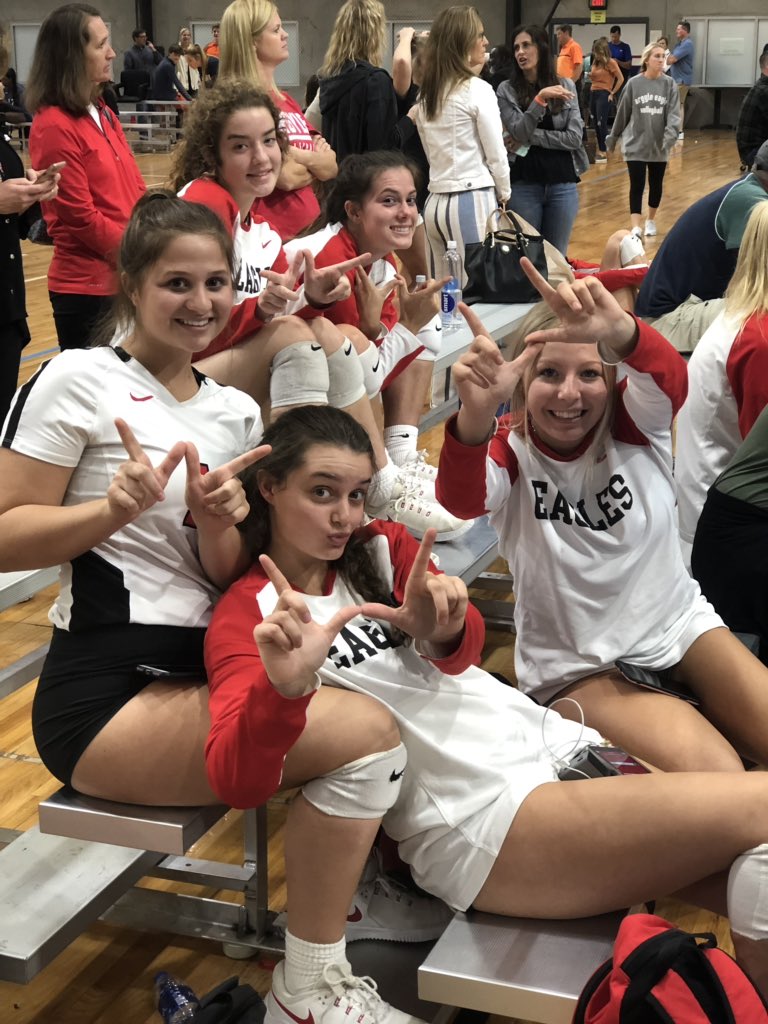 ArgyleVball's tweet photo. Eagles with their first win of the tournament on game one vs Lourdes Academy! Next up Windmere Prep 🏐 https://t.co/1BSoyvvhal