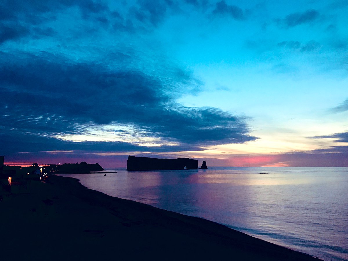 wanderwoman_Deb's tweet image. Sunrise at Percé Rock in Gaspé, Quebec. A beautiful place to be.
.
.
#withAeroplan @Quebecmaritime @tourismequebec #Quebecbythesea #Gaspesie #QuebecOriginal @grouperiotel @parc_ibrperce @ParksCanada