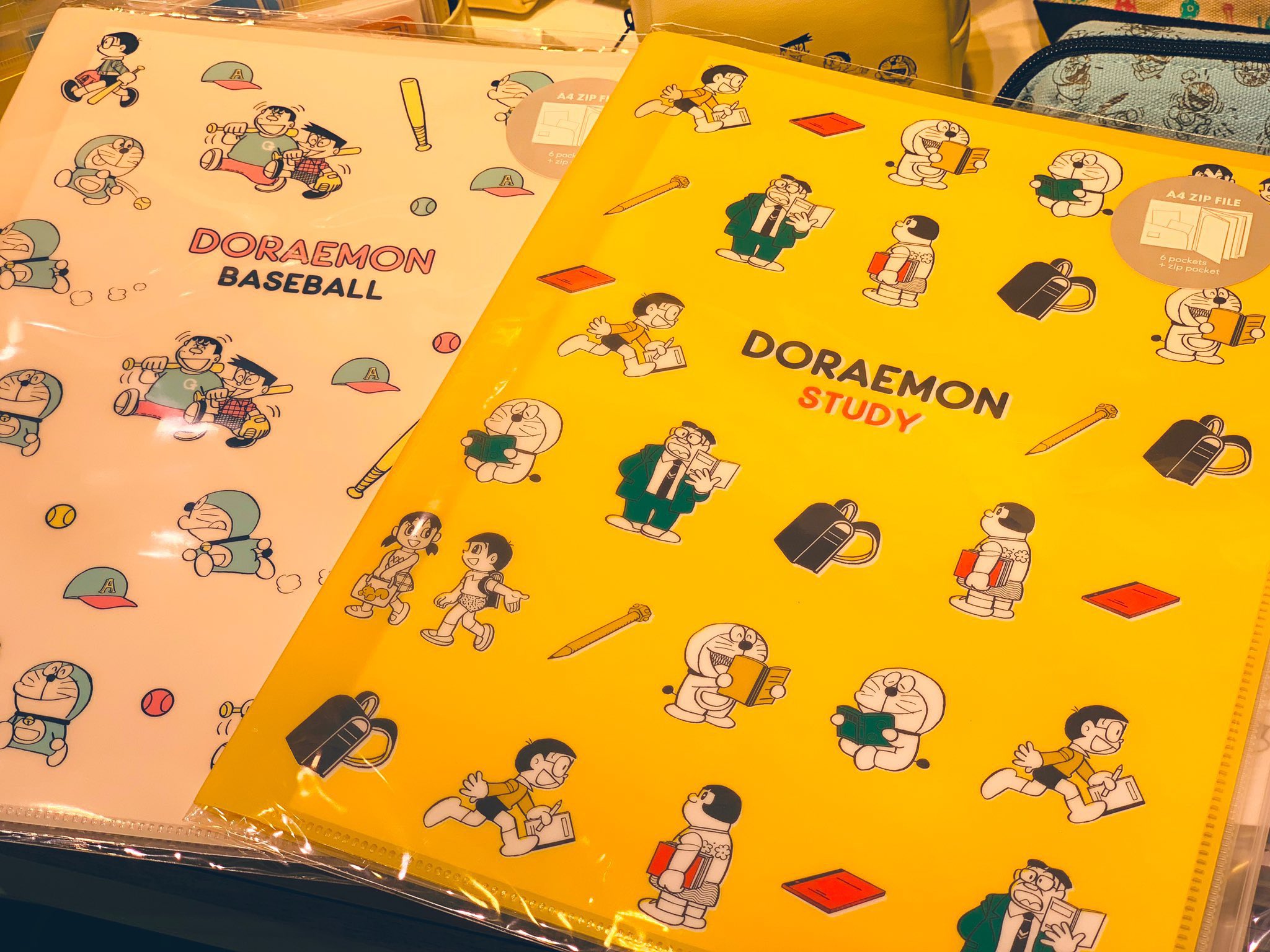 Pop Up Next ポップアップネクスト ソラマチ店 再入荷情報 ドラえもんのa4ジップファイルも入荷しております ソラマチへ急げっ ドラえもん グリーンフラッシュ ソラマチ ときめきあふれるステーショナリー