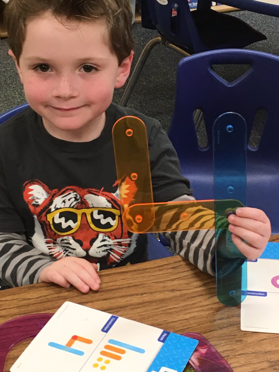 Kindergarteners had a jam-packed week filled with fun and learning!  We learned about “The Apple Star” and played oodles of math games!  💕 #WaysideRocks <a href="/DPalaia/">Denise Palaia</a> <a href="/CPicernoABC/">Christine Picerno</a>