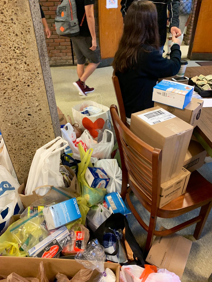 MesWallace1929's tweet photo. Today was day one of our fundraiser and we received hundreds of donations and over $2,800!!! We cannot wait to see what sort of impact we can make when it is all said and done. Round 2 tomorrow at the Linsly / Central game! #HelpTheBahamas #OnceACadetAlwaysACadet 🧡🖤🇧🇸 https://t.co/6dN1OCiLHB