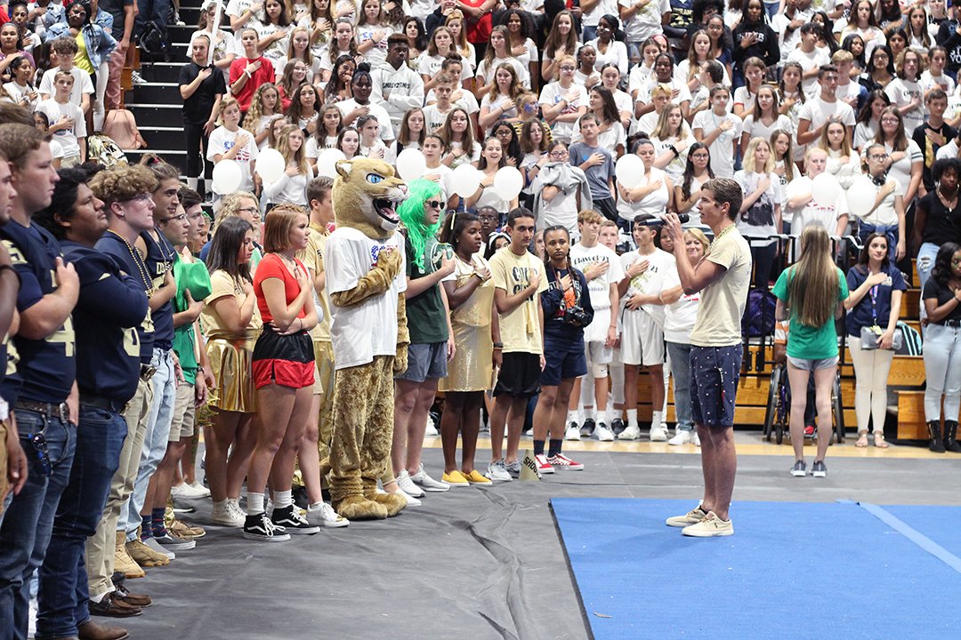 DurantYearbook's tweet photo. We had a great pep rally and can't wait to show you the rest in the yearbook! #firstpeprally #cougarpride https://t.co/DkpTZTl0yy