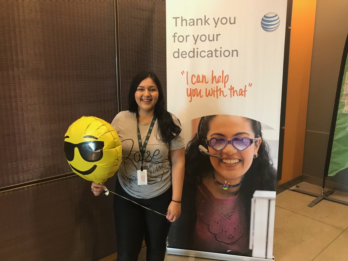 ElvisLoree's tweet photo. Scott, Rosalind, Shanda and Latisha with 1 line each making a total of 6 for Team Nate today🏆🏆🏆🏆🏆🏆⁦@CerritosPride⁩ ⁦@KathyValladare8⁩ ⁦@Nate_Anderson79⁩ https://t.co/mcL0Gl90Ev