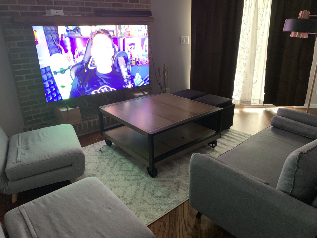 dedreviil's tweet photo. Mi sala esta 😍👌 https://t.co/I8I3jwuRKA