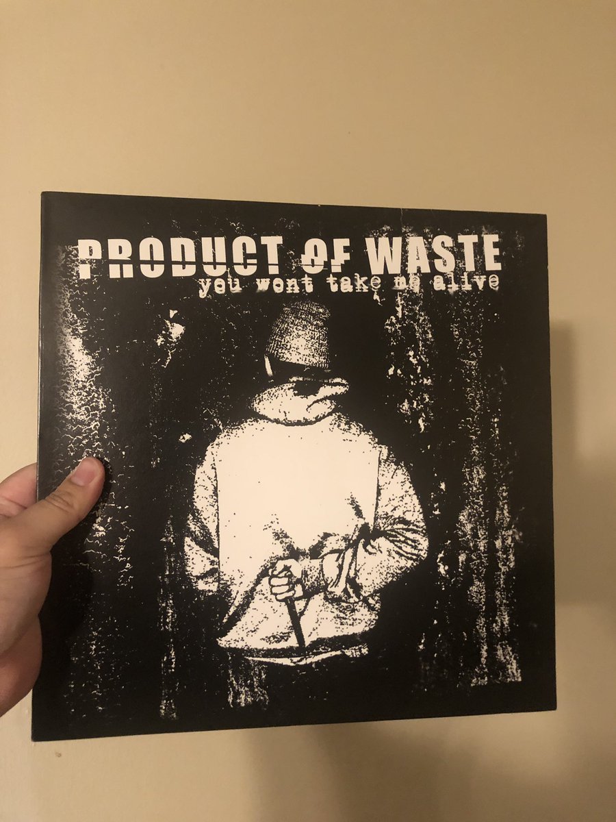 terminalnation's tweet image. Six years ago today, we lost a REAL ONE. POW was one of the most unique, underrated &amp;amp; aggressive hardcore bands of the 00s. REAL SHIT, not following any trends. 

REST IN POWER, T

DONT COME OVER HERE LOOKIN FOR TROOPS, YOURE ASKING THE WRONG FUCKIN KIDS

youtu.be/3RHGlSVfCMs