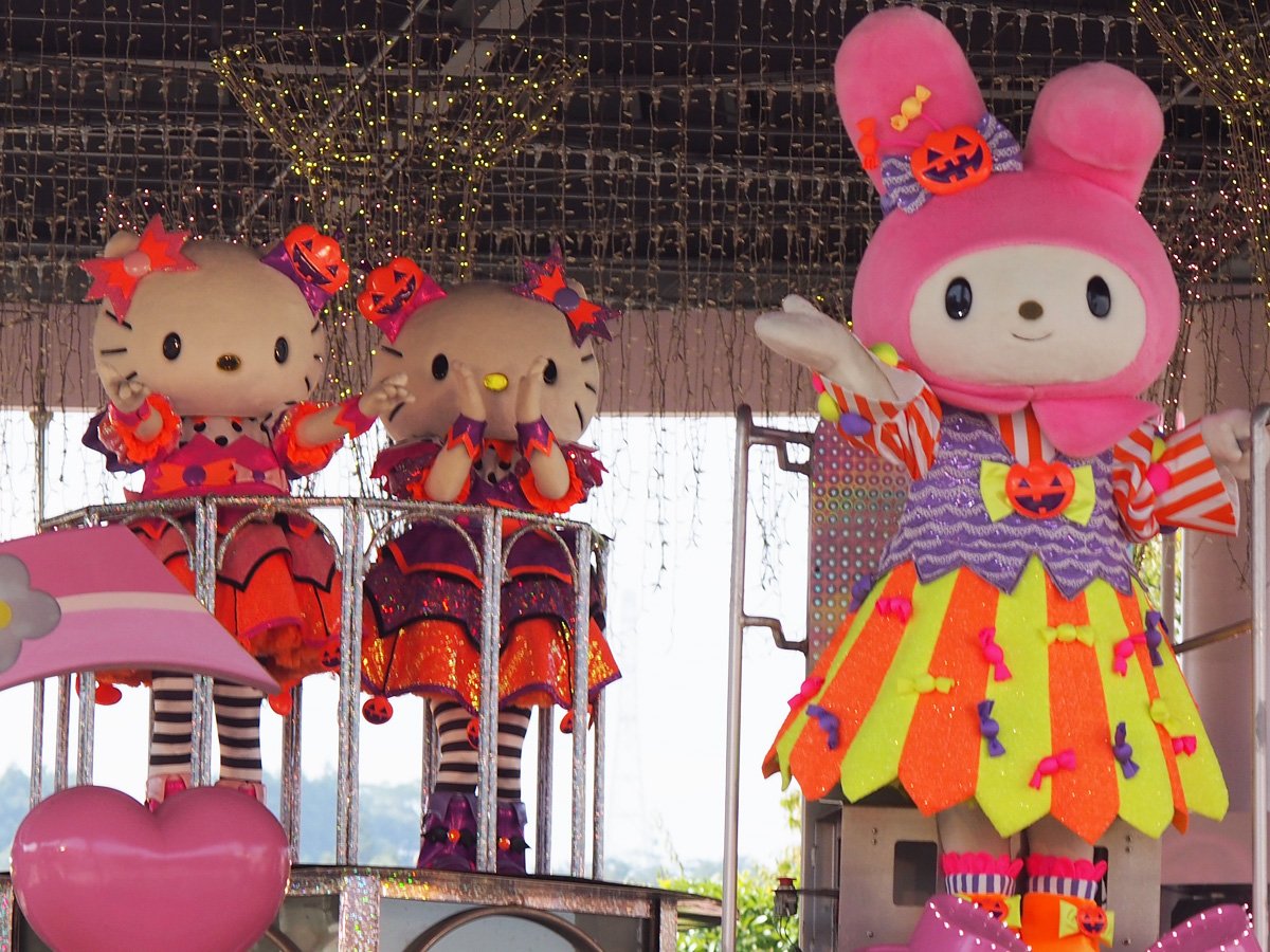 10/30までパレードパラレル ハロウィンVer.を上演！パレードの 
