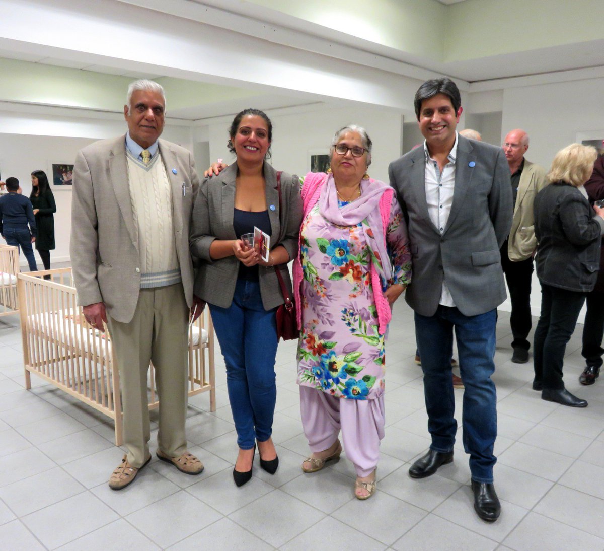 KomAchall's tweet photo. Fantastic launch #girlchildproject - visit https://t.co/YREIAqqEpz to see all images and audio #chalkoina by @sarvjit_sra at the Viner Gallery Wolverhampton, a emotional and imperative exhibition that cannot be underestimated @Diversehistory2 @CreativeBCuk @WGSArt https://t.co/PqxJnHTW6Y