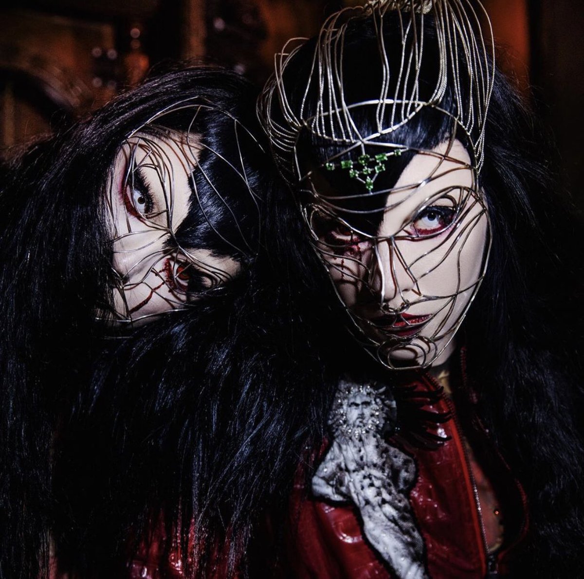 🔪1️⃣3️⃣🔪 Spooky times with <a href="/bcompleted/">bcompleted</a> captured by @avine_ 💇🏻‍♀️ @clydehairgod 💄 @ werkhunty <a href="/robscheppy/">robscheppy</a>