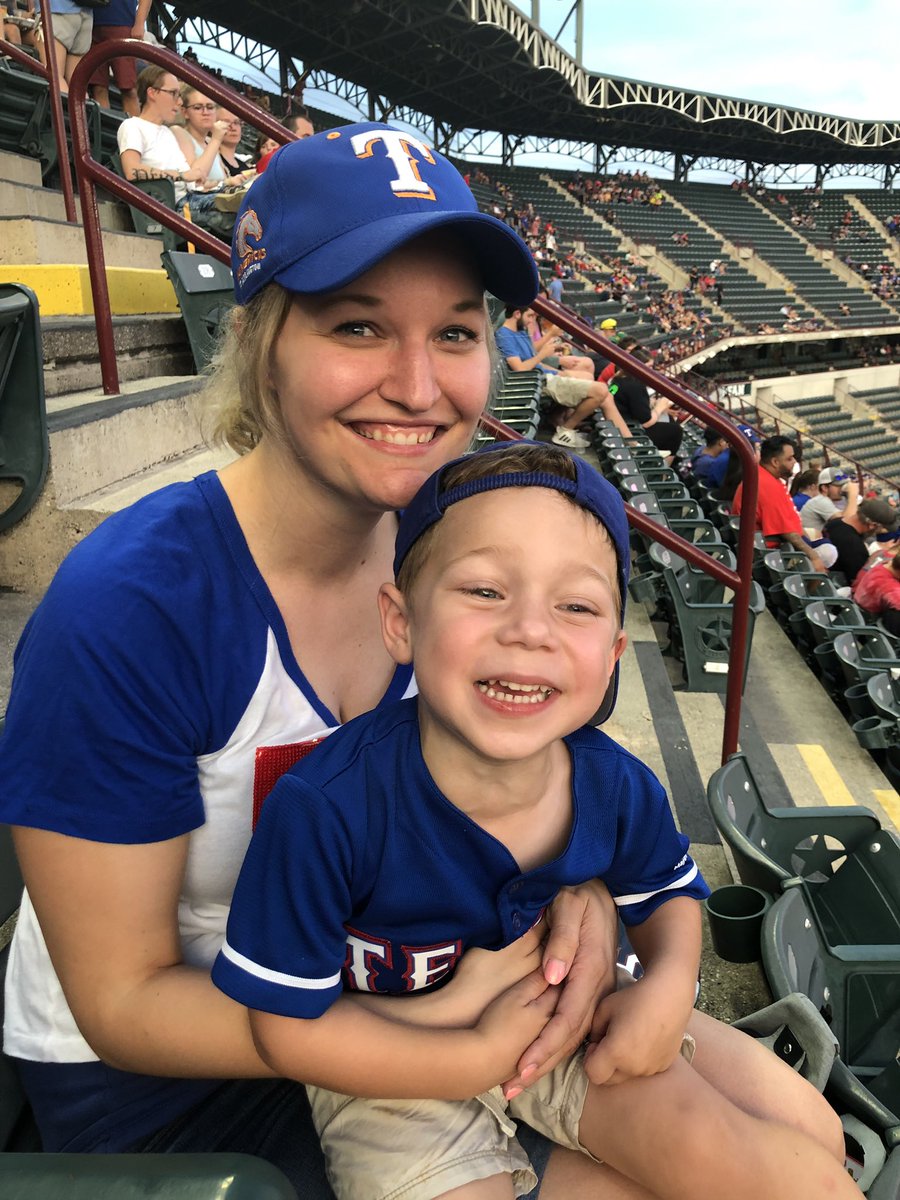 jennuh_mahree's tweet image. Ready to go! #MyRangers