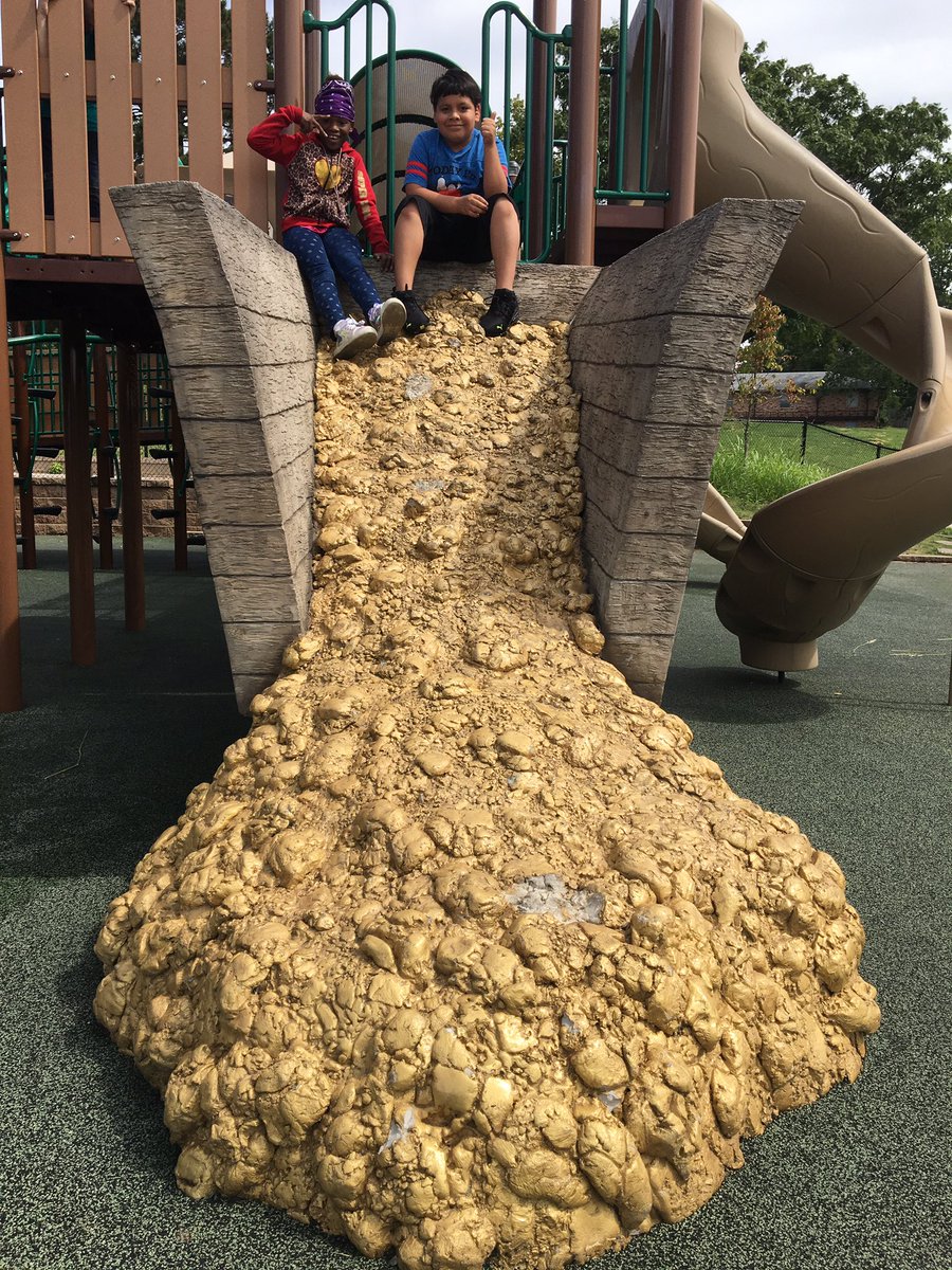 Had two of our fifth graders make it to gold this week, congrats you two! We are all very proud of you.
#IALeadTheWay #isdstrong