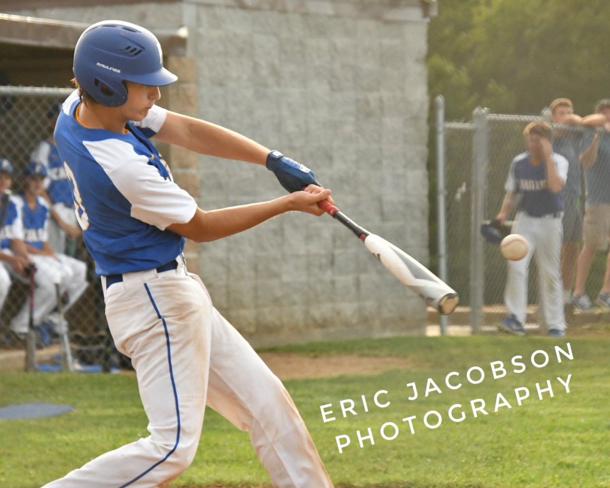 EJacobsonPhoto's tweet photo. @FordlandBSBL @FordlandEagles @CitizenPaper #EaglePride #fordlandbaseball #skylerjacobson #batterup #drivingin #demarini #nikonofficial #nikonnofilter #d500 #withmytamron #b028 #sportsphotography #baseball https://t.co/lFqGcnu9cn