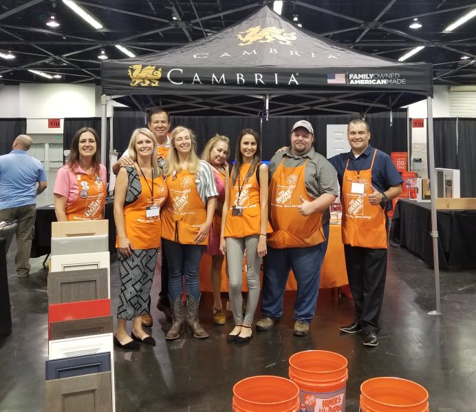 The Orange County #HSPSALLSTARS and #GREENDOTNATION READY for a great weekend of lead-flow in the Anaheim Home Show!!!
LEADS-LEADS-LEADS!!!
#pacsouth #oneteam 
<a href="/alisson_de_lima/">Alisson de Lima 🇧🇷🇺🇸</a> @HDICostaMesa @PS_RSM <a href="/DennisTaylorHD/">Dennis Taylor HD</a> @JonTrampeTHD