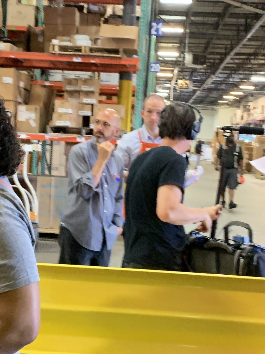 TeetheGrove791's tweet photo. Light..Camera...action @3277_hd  I think I was able to walk by in the background for my Link Debut....we shall see.. @HDKrystle @John_Neveling @StephSmithTHD https://t.co/BYSZzXpcnK