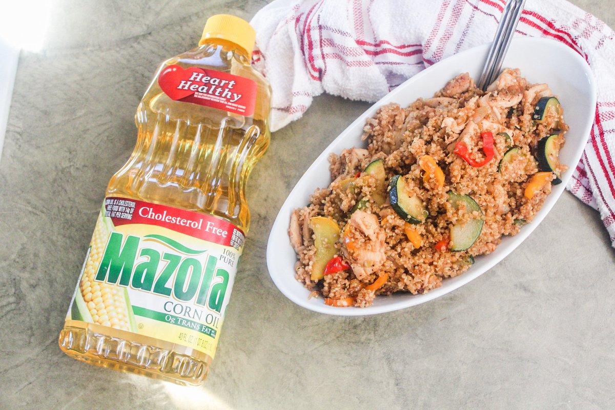 themommyspice's tweet photo. #ChooseMazola #CollectiveBias #sponsored #ad Simple and Lighter Quinoa Stir Fry for any day of the week. Super flavorful and good for you using Mazola Corn Oil! https://t.co/GEOxY7MFKl