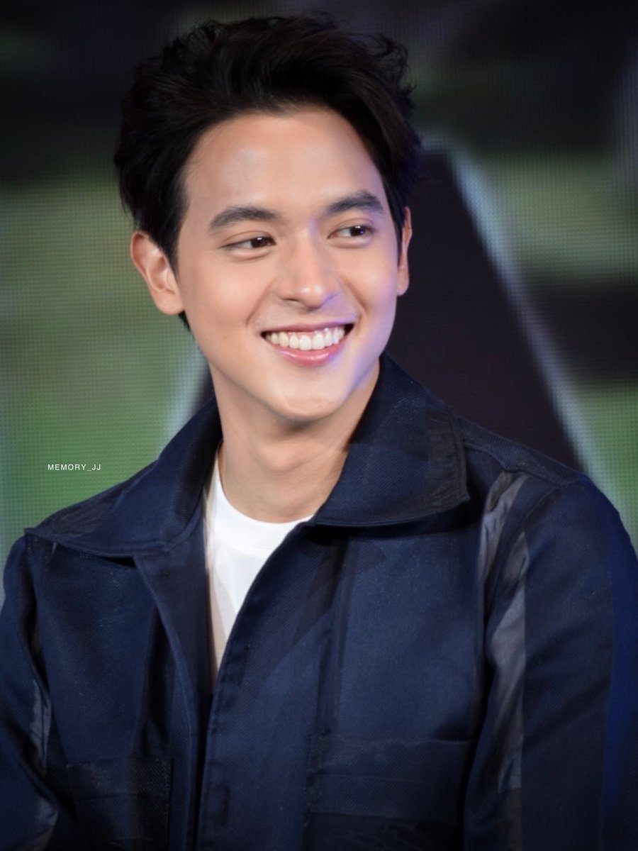 MemoryJJ3's tweet photo. มอนิ่งวันฝนโปรยปราย วันนี้พี่น้องชาวสระบุรีและพื้นที่ใกล้เคียงเจอน้องเจมส์ได้ที่โรบินสันเวลา 15.00 น.เป็นต้นไปนะจ๊ะ⛈
@Jirayu_jj
#jirayu_jj
#jamesjigallery
#เจมส์จิ
#memory_jj https://t.co/XSdKwO2nmO