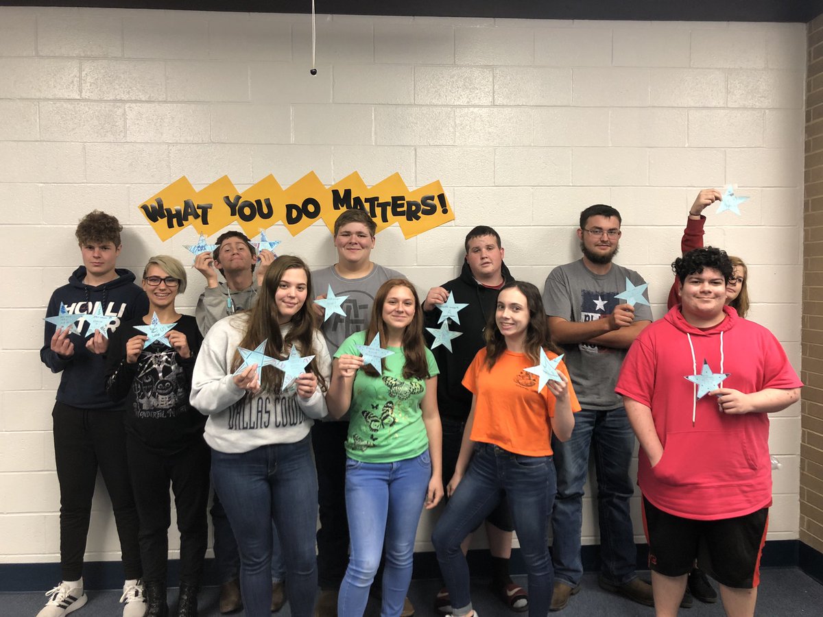 STARSHS2's tweet photo. So many course completions this week!! Way to go STARS!! Keep shining bright!! We are loving our goal achievement bell that rings when a course is completed!! #whatyoudomatters #WeAreSTARS #oneclasscloser https://t.co/N3dUrHGwkF