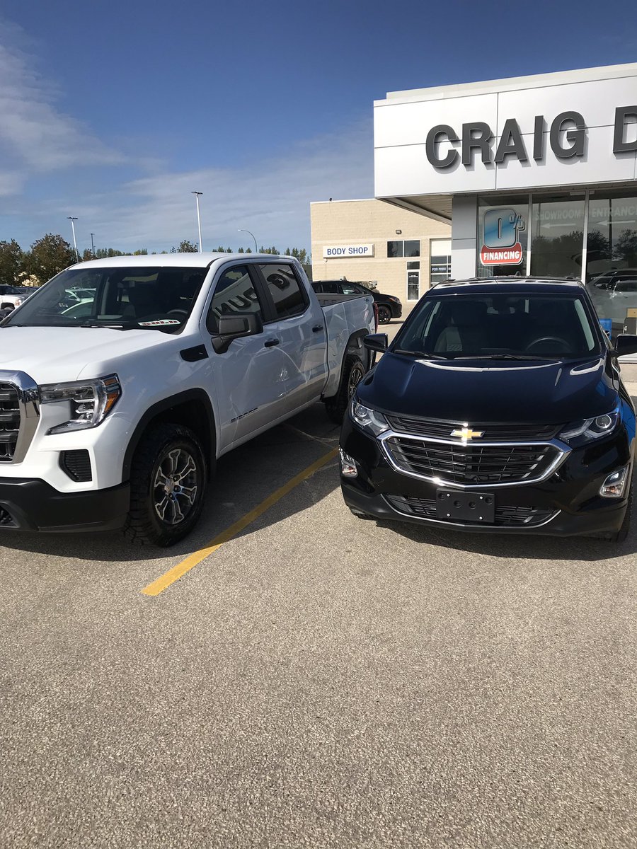 EvanPepper16's tweet photo. Big thanks to Travis, Devon, and the whole team @CraigDunnGM for the great service #GMC #Chevrolet #shoplocal https://t.co/X2nBr26IOO