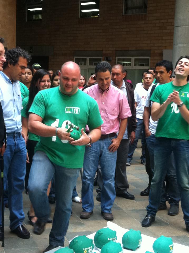 Alcaldía de Medellín tweet media