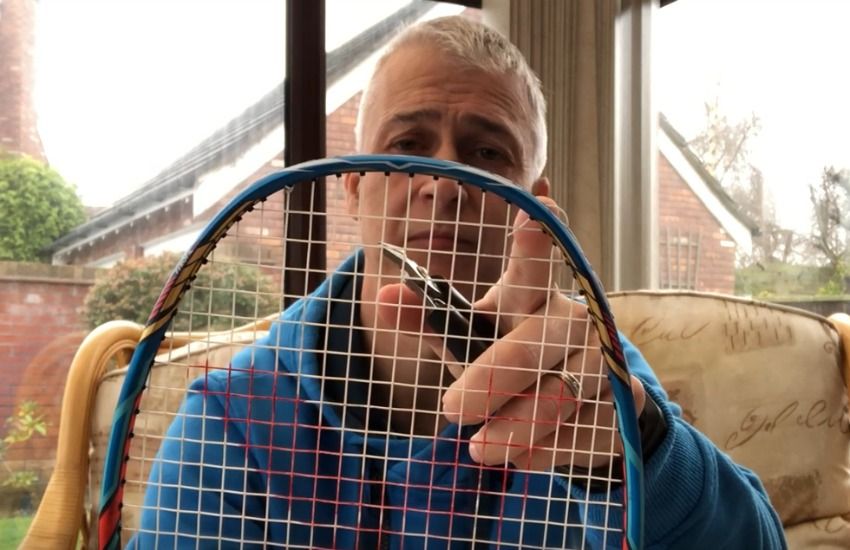 PaulSBadmnton's tweet photo. The most common reasons for string breakage and what you can do to reduce the chance of this happening to you.
#badminton #badmintonstringing https://t.co/AGQXJjEhDQ https://t.co/HotnHsskXT