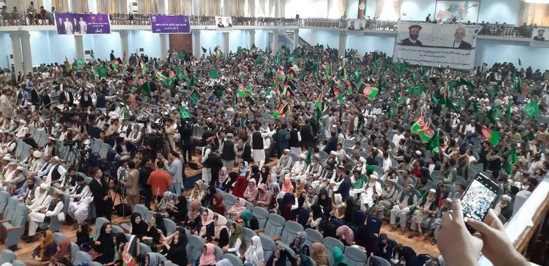 OmarDarmal's tweet photo. دعبدالهادي ارغندېوال په مشرۍ د اسلامي حزب ګوند له دولت جوړوونکي ټیم څخه خپل ملاتړ اعلان کړ.
#StateBuilder 
#afghanelections 
@sadat_hasina @EngAmin11 @afghan2m @IrshadRaghand @ashrafghani @HTasalla @SediqSediqqi @_Habiba5 @_Watanpal @menapal1 @DiL__DAR @DewaNiazai https://t.co/mGQTf72Z0K