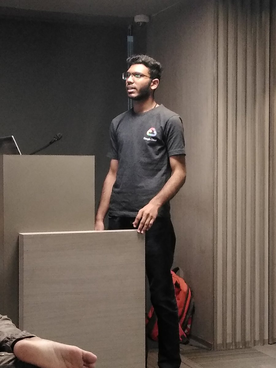 manthan_ladva's tweet image. M.L. with Gcp
With my friend @ZKesarani 

@GDGCloudAhm 
@GoogleDevsIN 
#gdgcloudahm