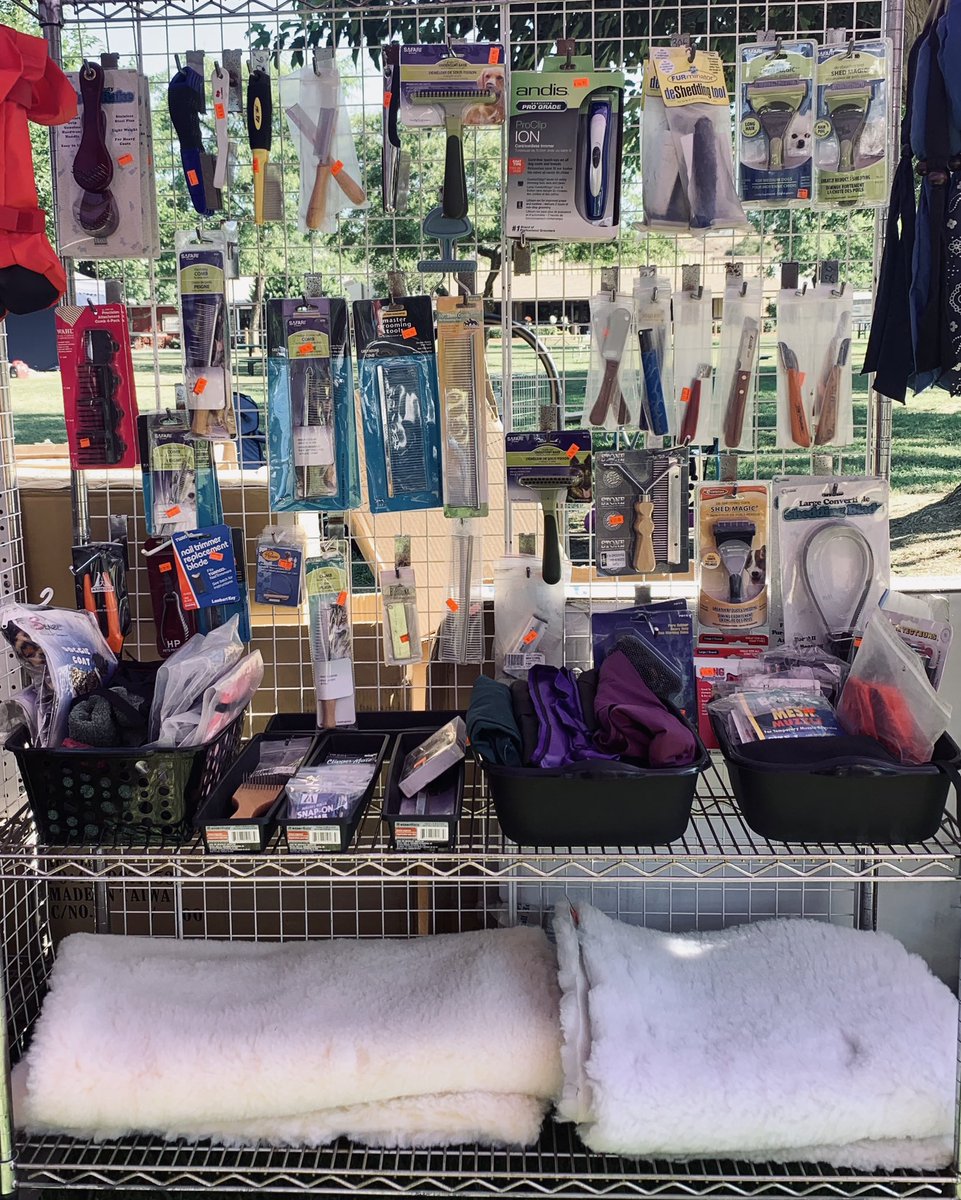 DavisAnimal's tweet photo. We have racks of your favorite #dogproducts here at the #LakeDrakeCluster:  #LakeCountyKC &amp; #SirFrancisDrakeKC, #Specialties &amp; #SupportedEntries #allbreed #DogShows!!!!
🦴 🐕 🐶 🐩 🐾#ShowDog #Conformation #Obedience #RallyTrials #NationalOwnerHandledSeries #NOHS  #JuniorHandler https://t.co/9L177LTIoS