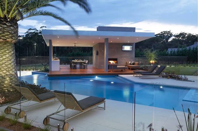 GLOBAL_FUTUREPC's tweet photo. The Spring Is Kicking In As It Is Getting Warmer, Don’t Wait For The Summer For Us To Work On Your Pool 🏊🏽♀️ 🏊🏾 Contact #GFPC 079 694 1411, Email 📧 info@gfpc.co.za #swimmingpool #DJSBU https://t.co/o3ydYcOCFh